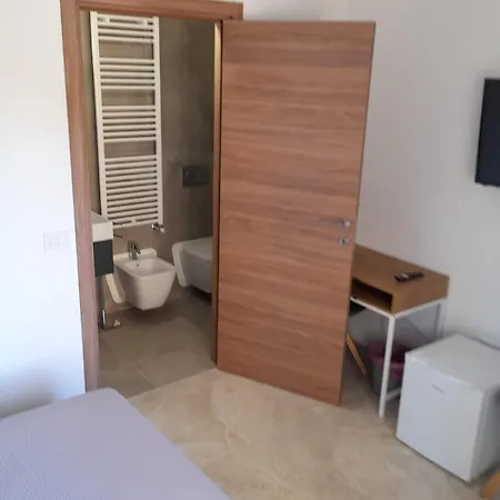 Le Stanze Di Polly Maison d'hôtes Foligno